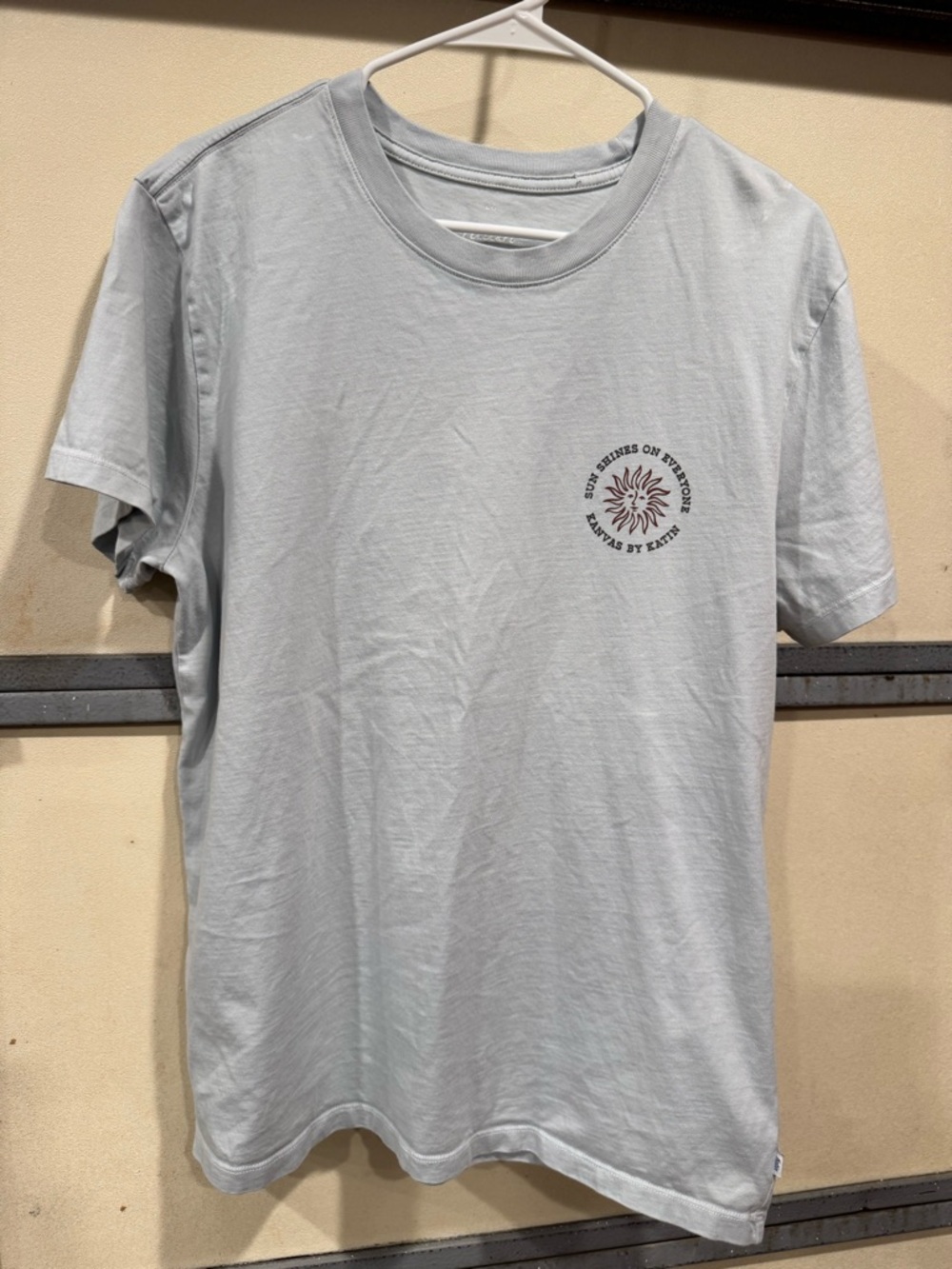 Katin Kanvas Beach Theme Men's Light Blue Gray Graphic Crewneck T-Shirt Size L
